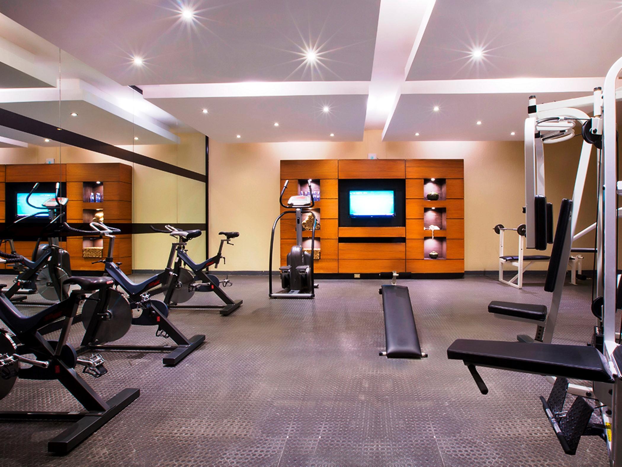 Hotel Guadalajara Plaza Expo מראה חיצוני תמונה